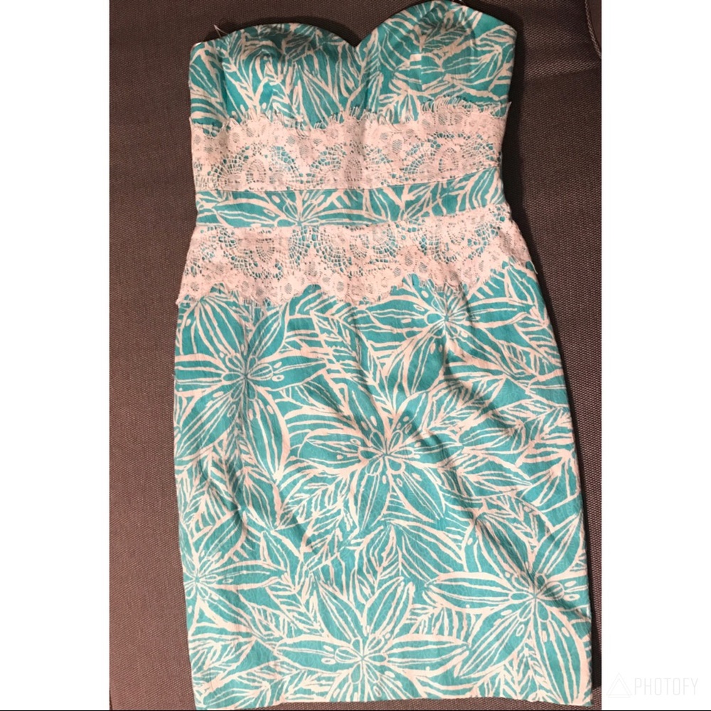 Blue and white strapless dress